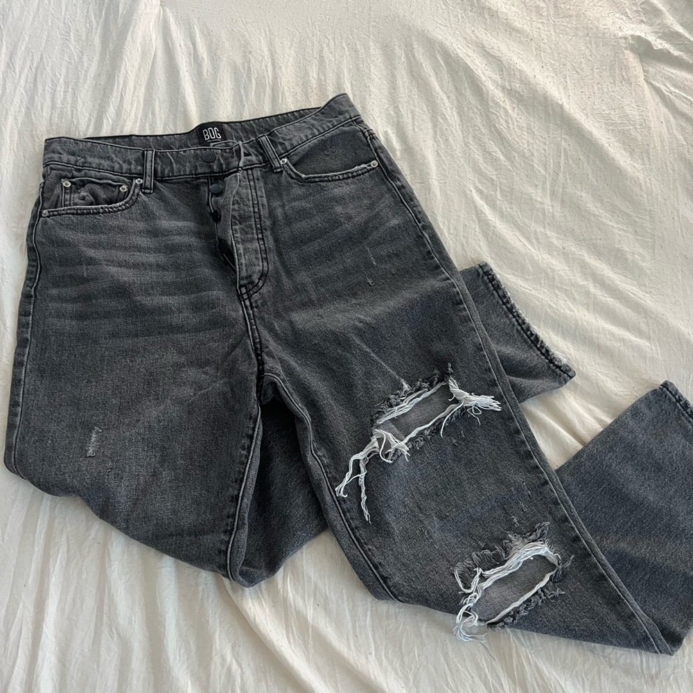 BDG Urban Outfitters Black ripped straight leg jeans #rippedjeans size 28